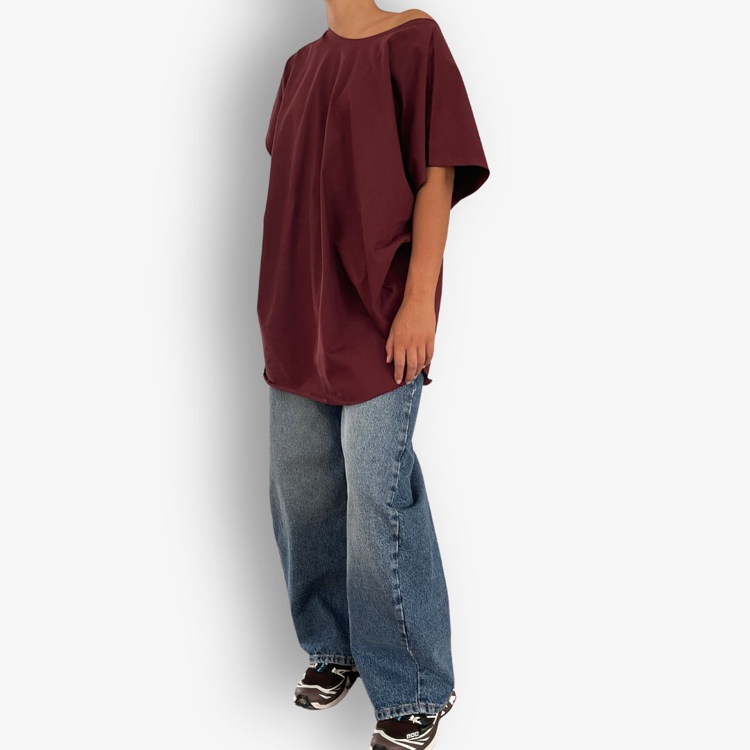 TWO DAUGHTERS ROUND NECK SS CIRCULAR TSHIRT CHERRY CHOCOLATE