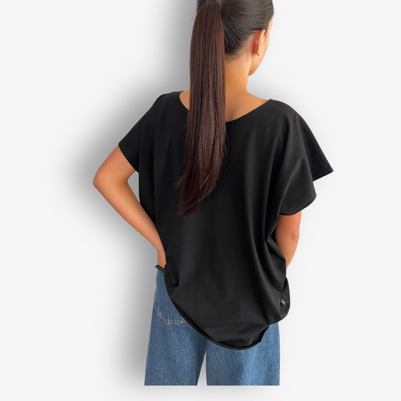 TWO DAUGHTERS ROUND NECK SS CIRCULAR TSHIRT BLACK3