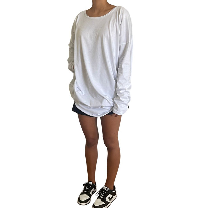 wahine wearing TWO-DAUGHTERS - oversized long sleeve reversible organic-cotton tshirt white nike-panda-dunks